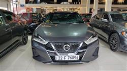 Nissan Maxima